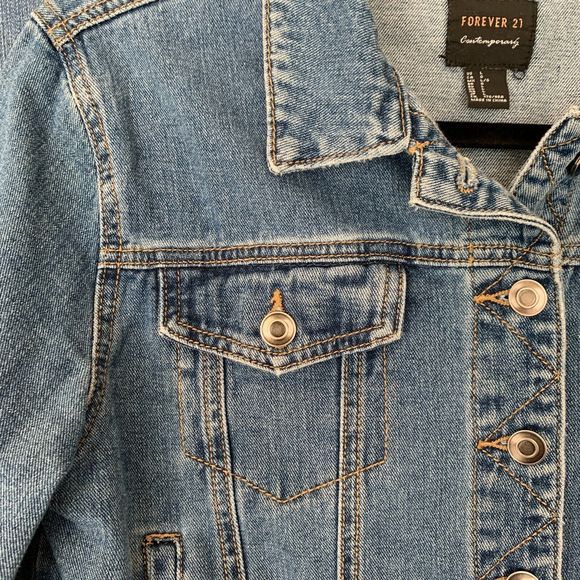 Cat Hand Painted Denim Jacket Wearable Art Tabby Artsy Chic Statement Style - Picture 8 of 10